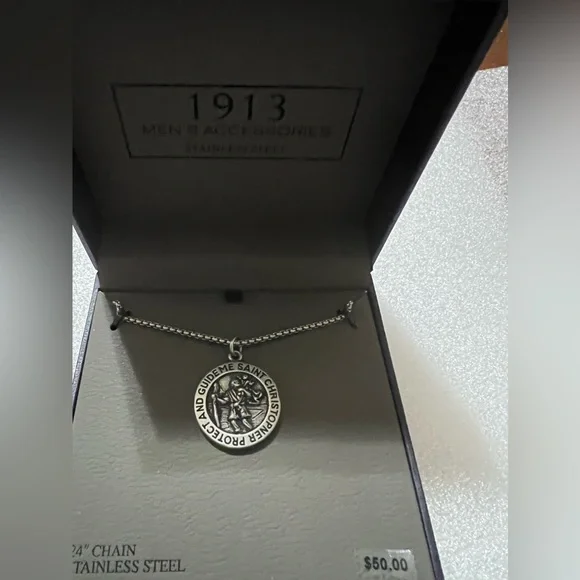 1913 Men’s Accessories Necklace NWT in original box - Picture 1 of 3